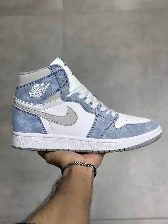 جردن ۱ ساقدار هایپر رویال | Jordan 1 High Hyper Royal