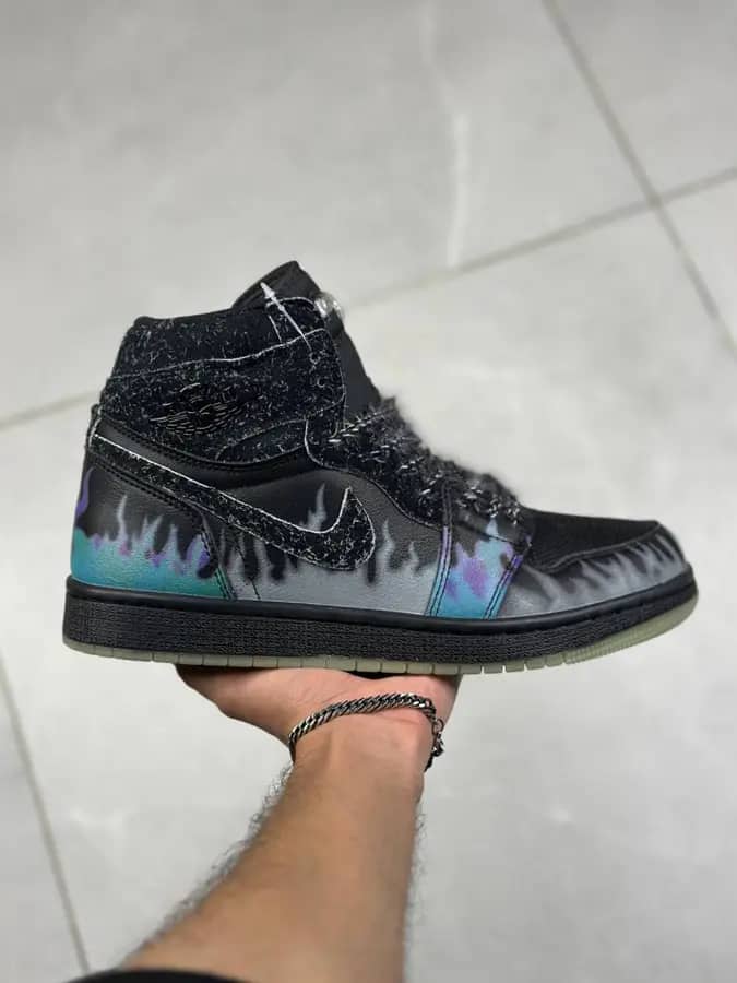 جردن ۱ ساقدار هالووین گربه سیاه Jordan 1 High Halloween Black Cat