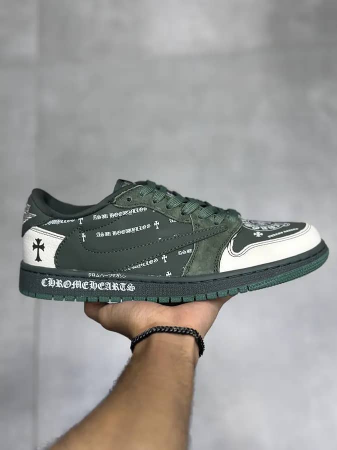 ترویس کاکتوس جک کروم هارتز Travis Cactus Jack Chrome Hearts