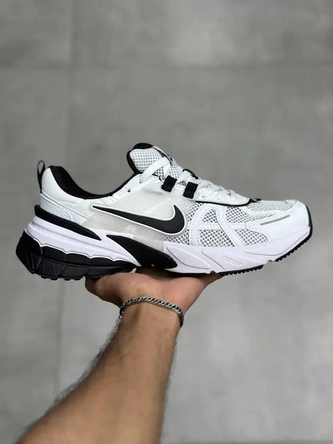 نایک وی تو کی پاندا Nike V2K Panda