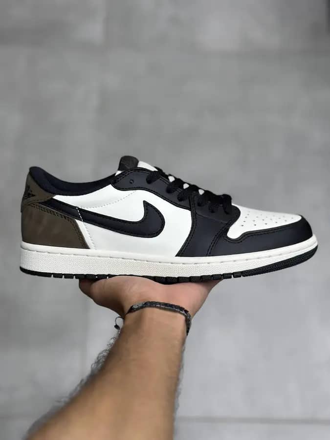نایک جردن ۱ بدون ساق او جی موکا مسترکوالیتی Jordan 1 Low OG Mocha Master Quality
