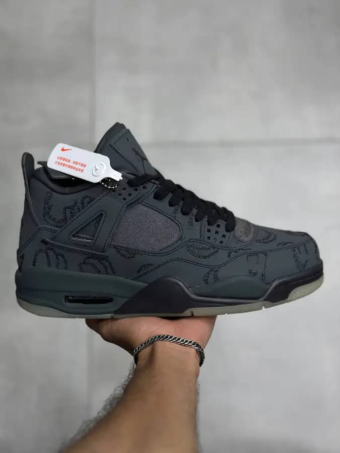 جردن 4 کاز سبز تیره Jordan 4 Kaws Dark Green