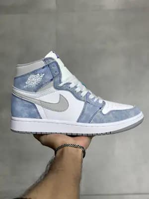 جردن ۱ ساقدار هایپر رویال | Jordan 1 High Hyper Royal