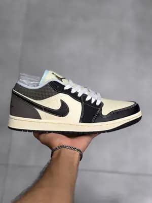 نایک جردن ۱ بدون ساق موکا میلک Nike Jordan 1 Low Mocha Milk