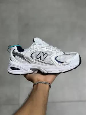 نیوبالانس ۵۳۰ سفید سرمه ای نقره ای New Balance 530 Silver Navy