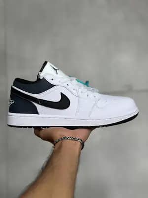 نایک جردن ۱ بدون ساق سفید سرمه ای | Nike Jordan 1 Low White Navy