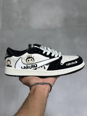 ترویس کاکتوس جک لبوبو کرم مشکی Travis Cactus Jack Labubu Cream Black