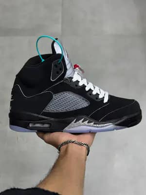 جردن 5 مشکی متالیک باز آفرینی شده | Jordan 5 Metallic Reimagined