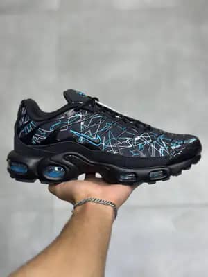 نایک ایرمکس تی ان پلاس آبی طرح گرافیکی | Nike Air Max TN Plus Blue Graphic Patent