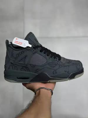 جردن 4 کاز سبز تیره Jordan 4 Kaws Dark Green
